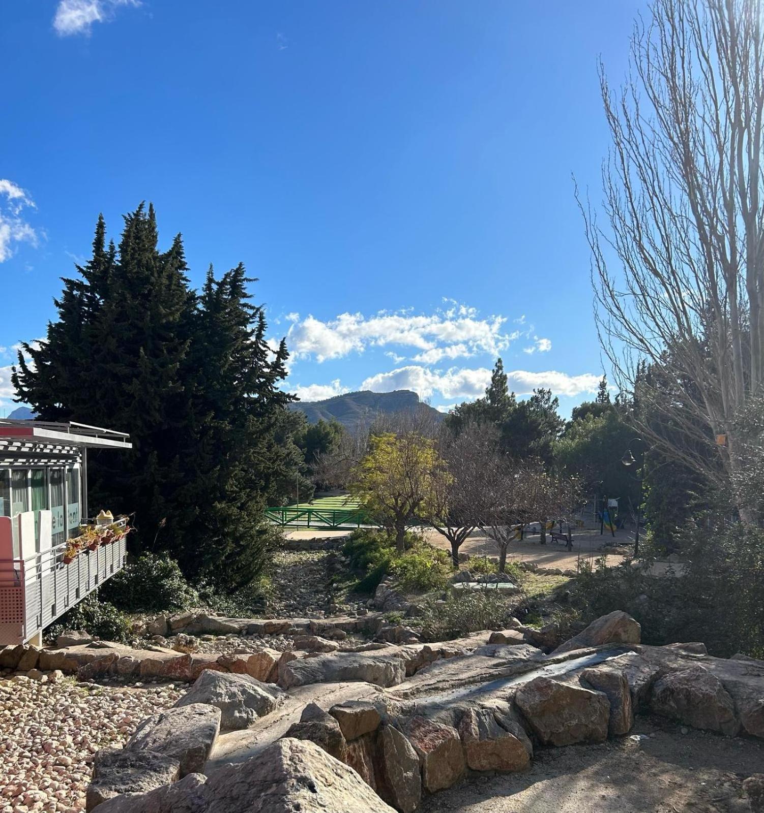 Apartamento La Guarida Rustica Del Zorro Jijona Exterior foto